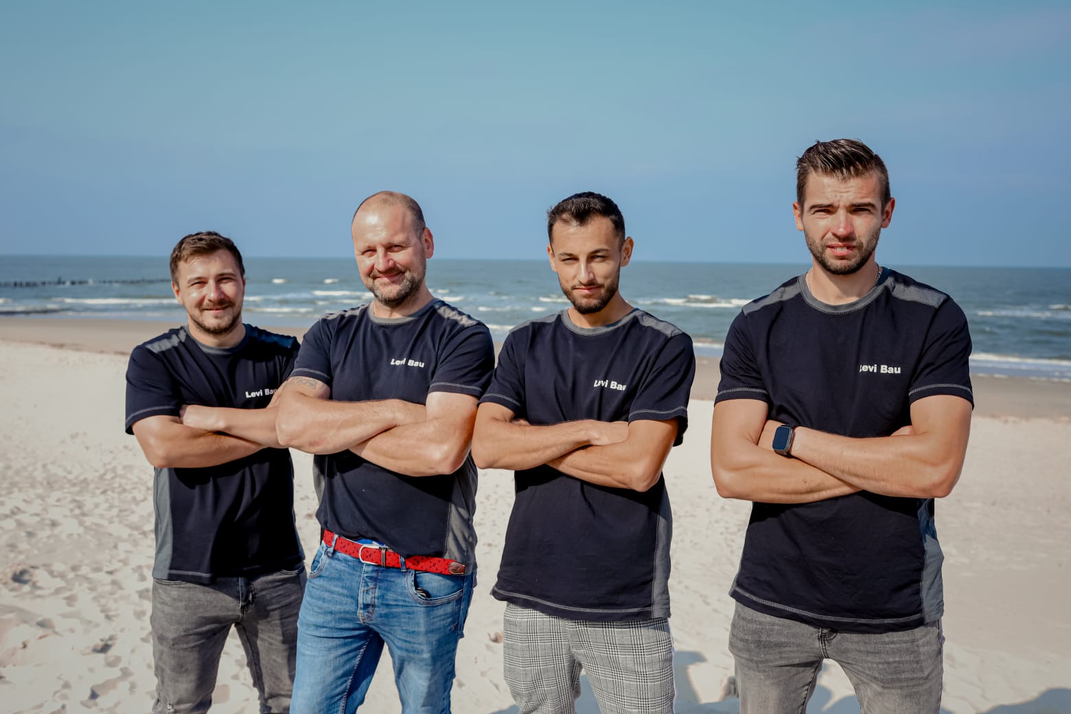Team Levi Bau