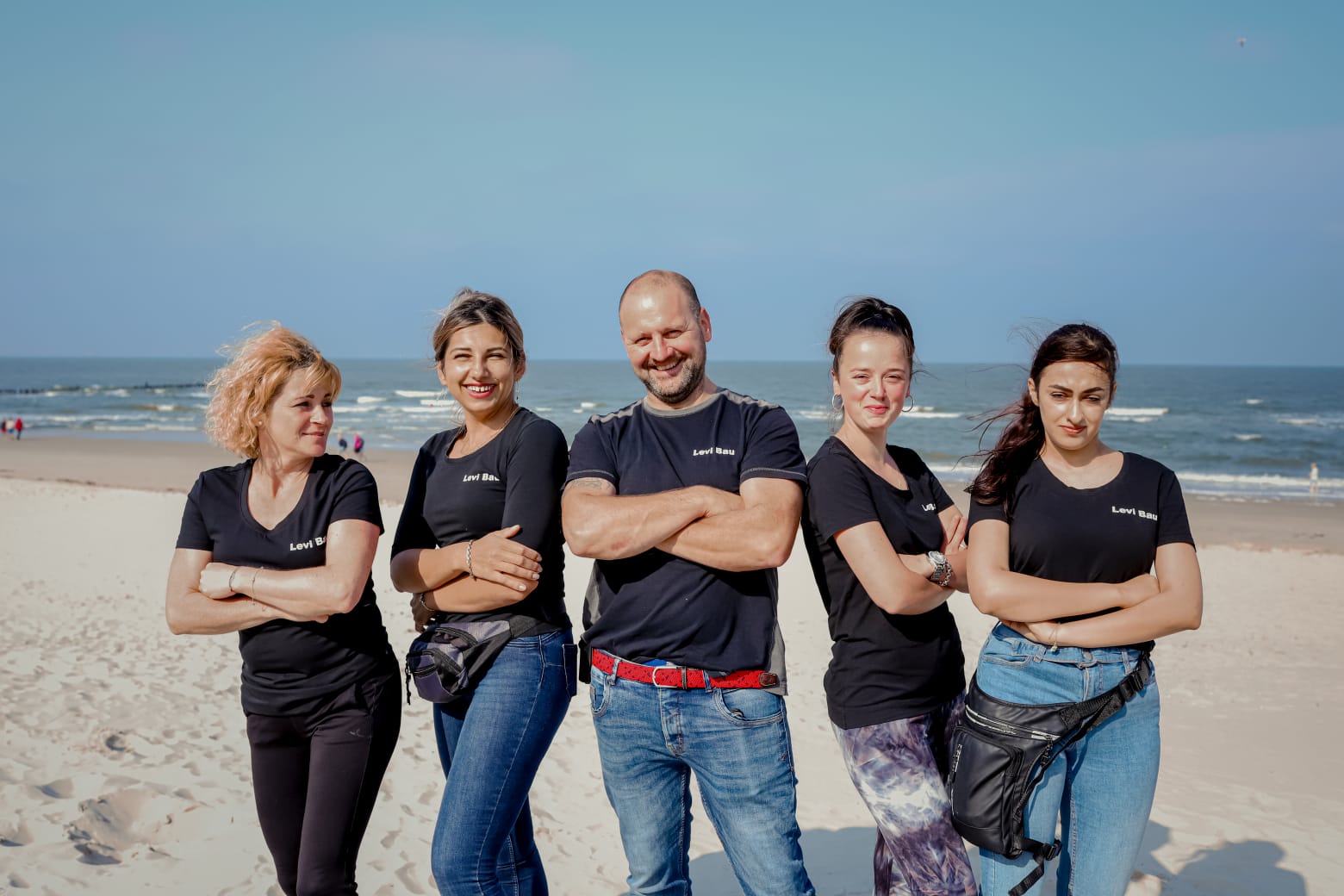 Team Levi Bau